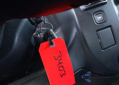 2005 Chevrolet Express из США, поврежденный, VIN 1GCGG25V551142310